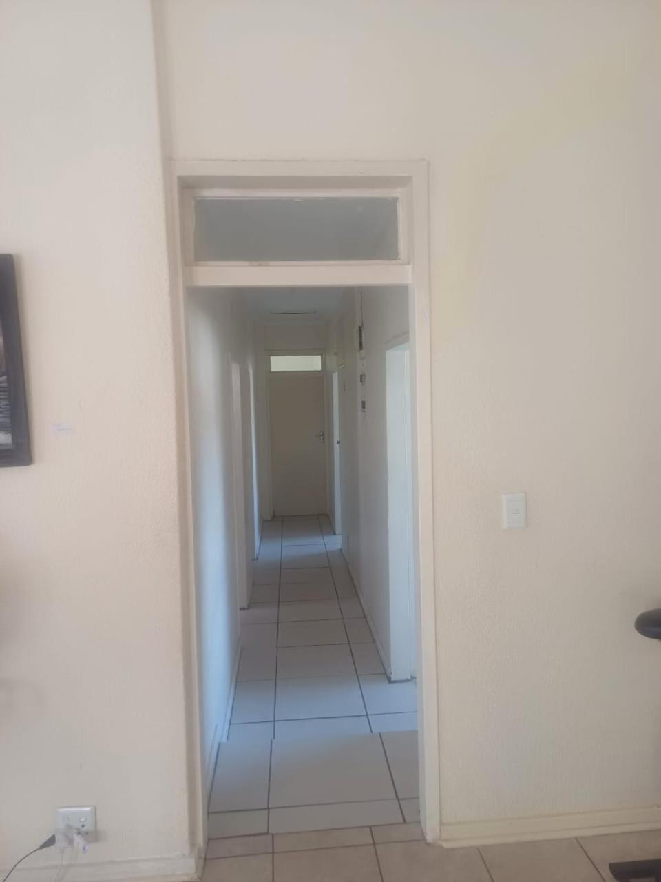 Kempton Park Lodge Birch Acres Kempton Park Bagian luar foto