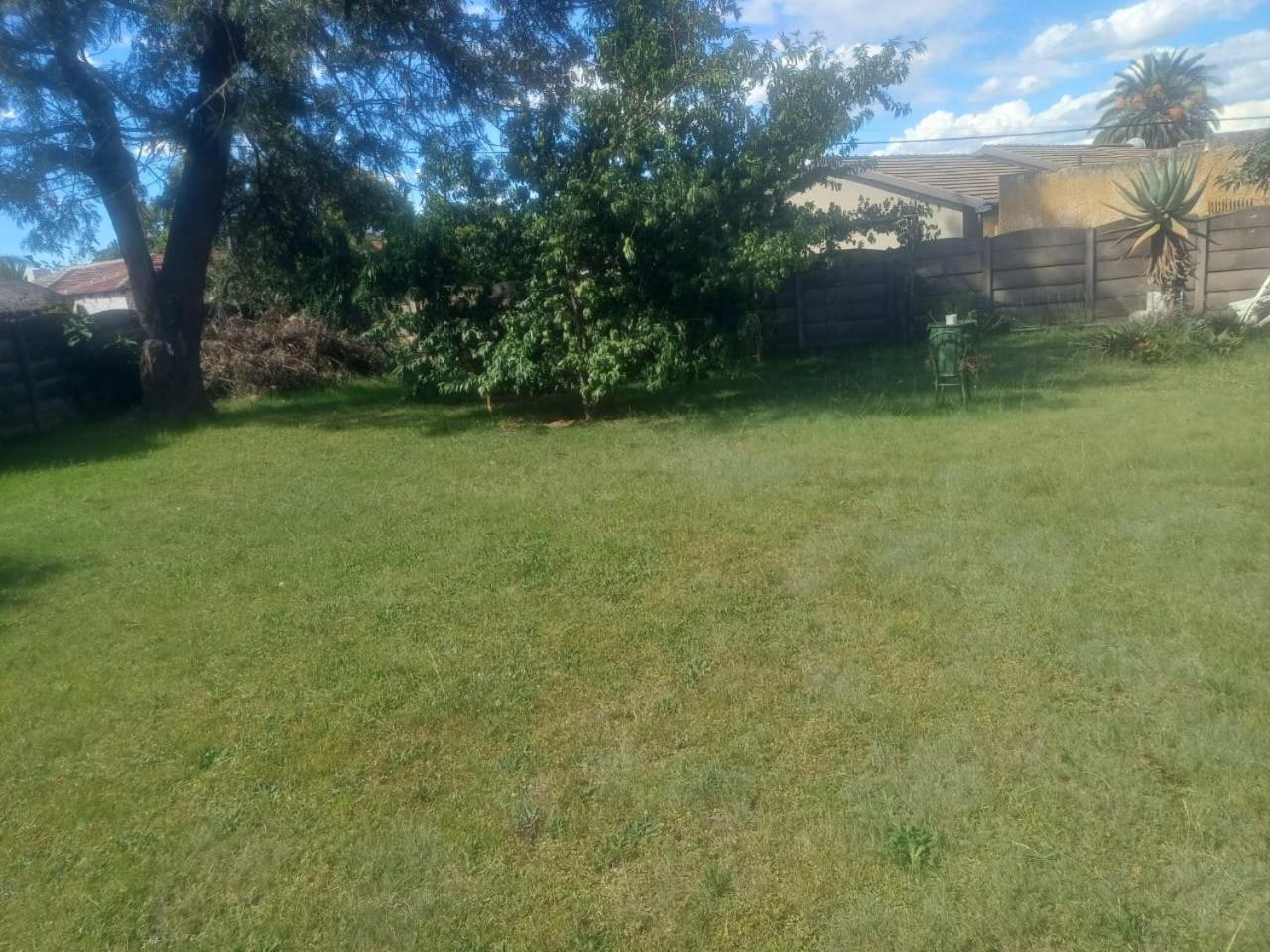 Kempton Park Lodge Birch Acres Kempton Park Bagian luar foto