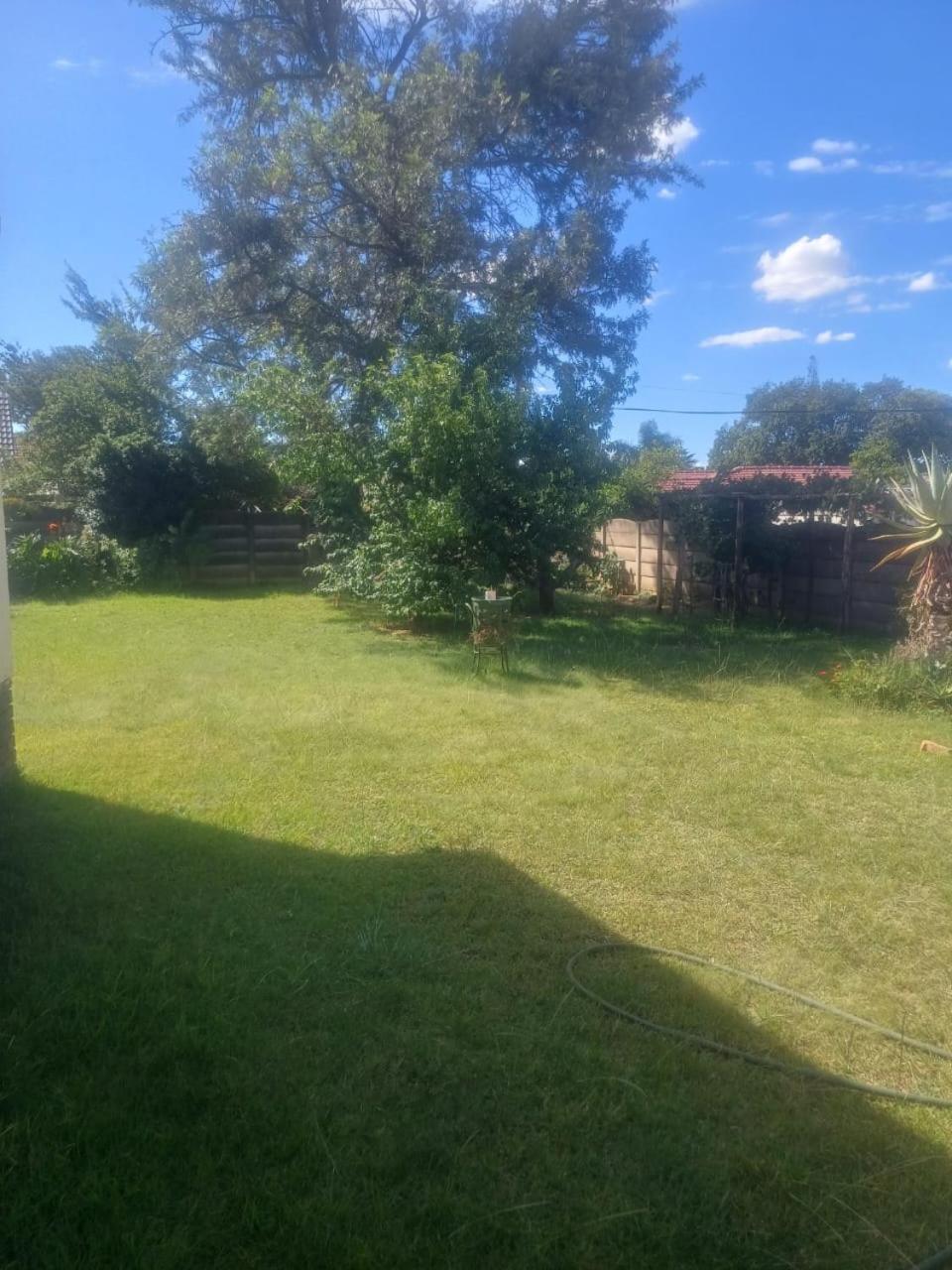 Kempton Park Lodge Birch Acres Kempton Park Bagian luar foto